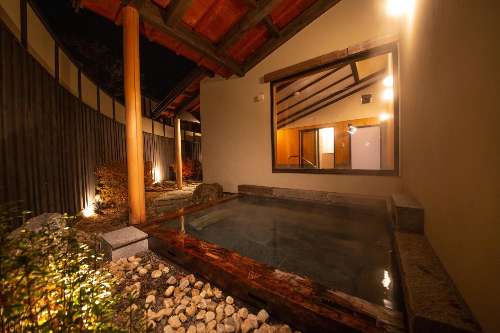 Glamping Hanz Kawaguchiko ロッジ 富士河口湖町